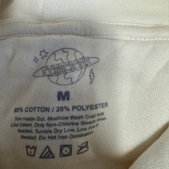 Vyvacious Fashion Cream White "Vivacious" Red Heart Logo Hoodie Sweatshirt M - Picture 3 of 4